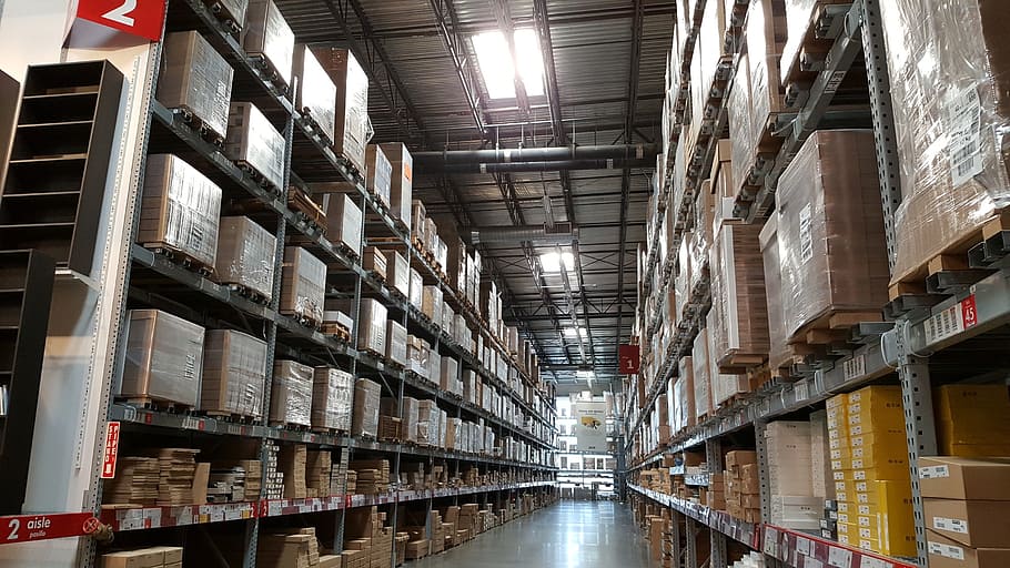 aisle, distribution warehouse, large group of objects, ceiling