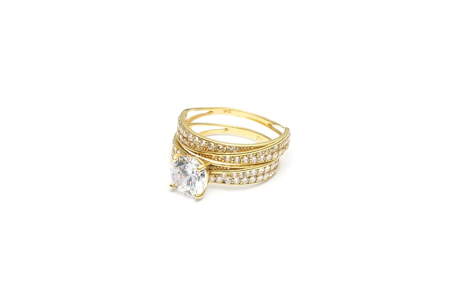 Pearl Necklace, royalty  photos, precious gem, precious, wedding ring Free HD Wallpaper