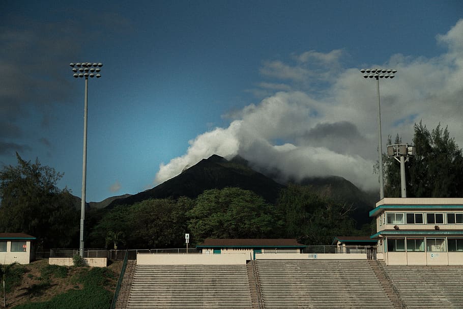 track and field, mountains, hawaii, lights Free HD Wallpaper