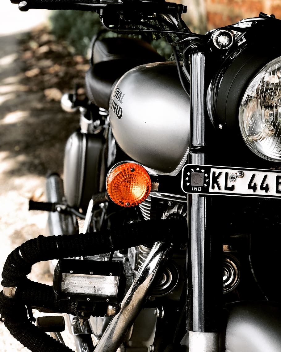 Honda Bullet Bike, front view, classic, focus on foreground, chrome