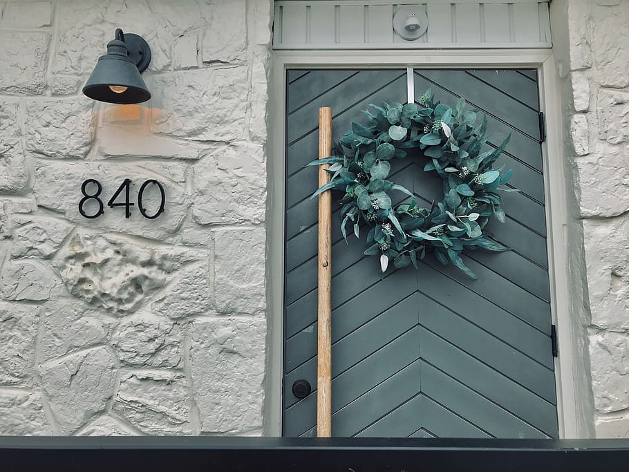 Wreath Hanger Glass Storm Door, flower pot, flowering plant, house, window Free HD Wallpaper
