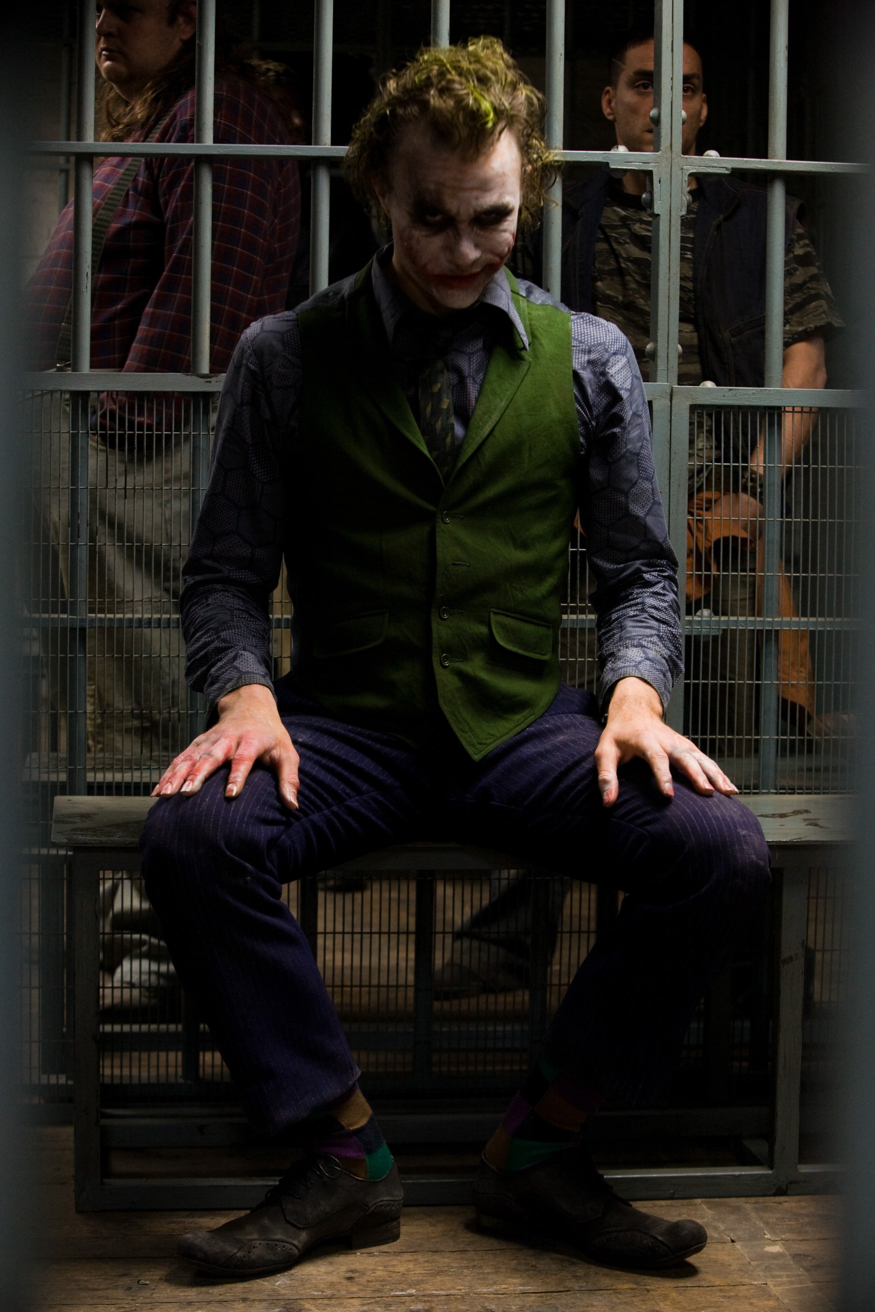 Heath Ledger Joker Scary, heath ledger, social issues, front view, clothing