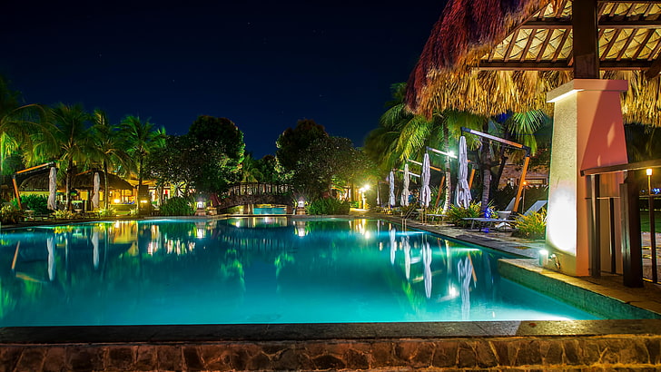 Miami Hotel Pools, crimson resort  spa, beach resort  spa, reflection, nature Free HD Wallpaper