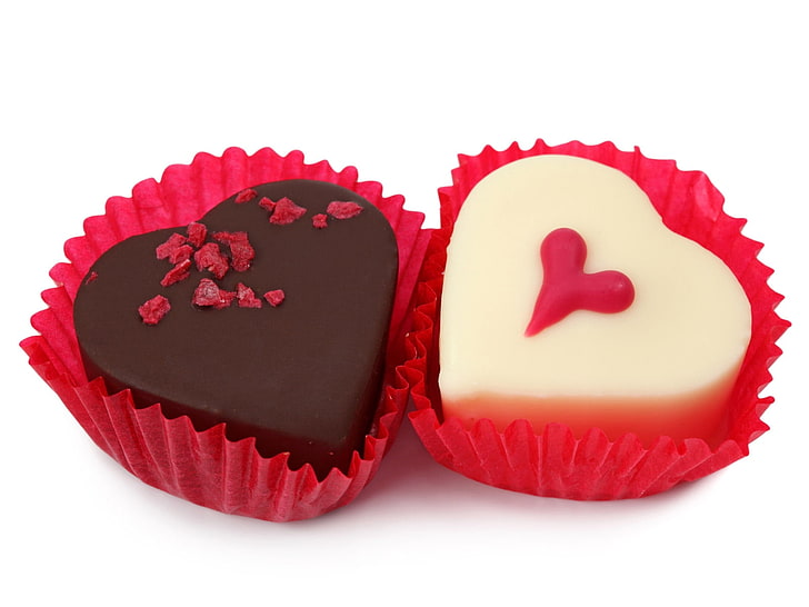 Valentine's Day Candy Chocolate, temptation, white background, pastry, food Free HD Wallpaper