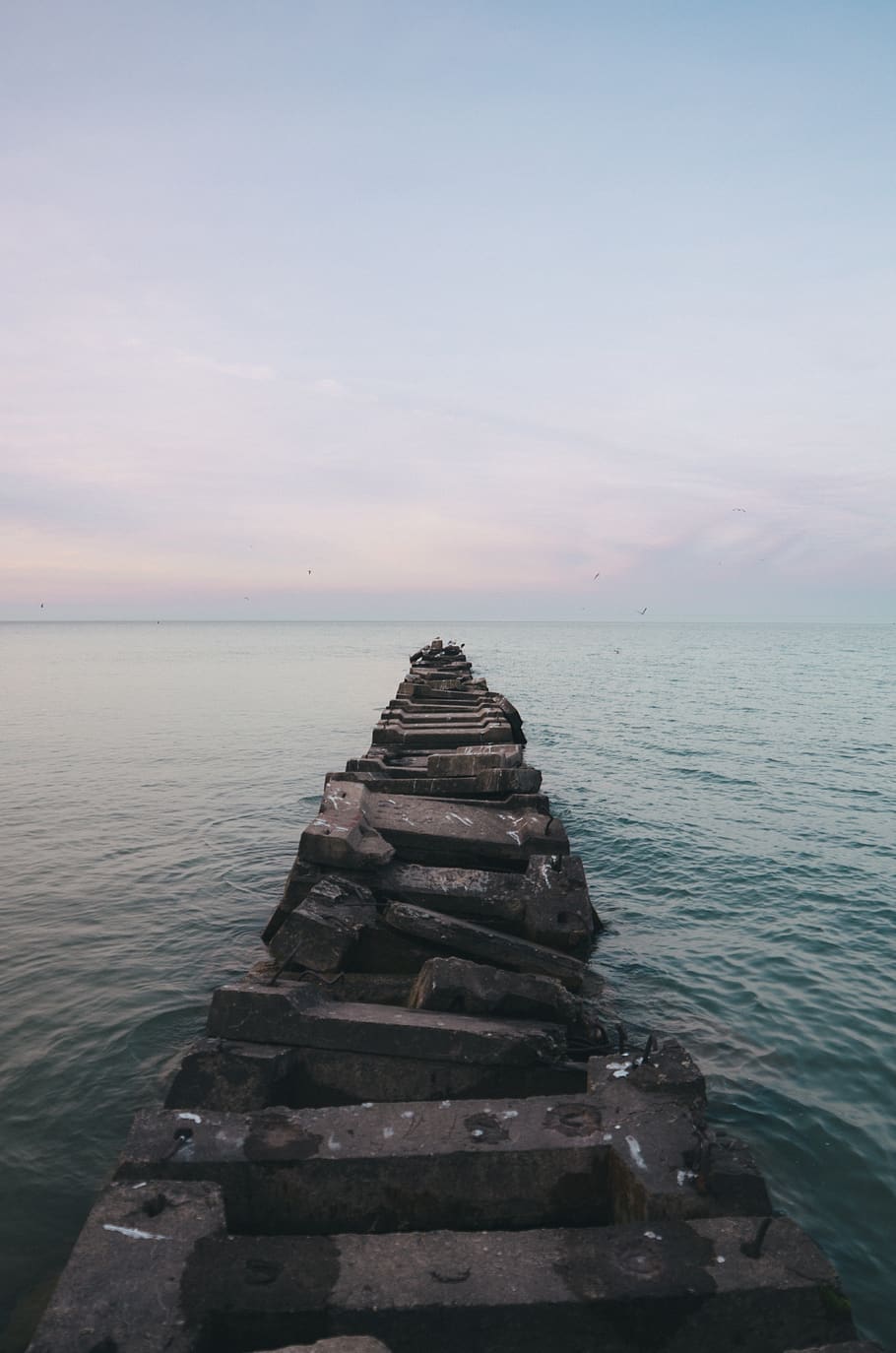 College Football Team Helmets Logos, horizon over water, horizon, pier, cloud  sky Free HD Wallpaper