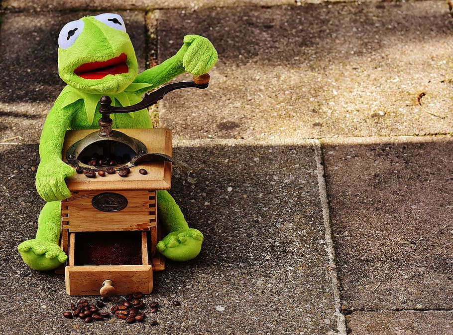 Kermit the Frog Hearts, figure, craft, animal representation, food Free HD Wallpaper