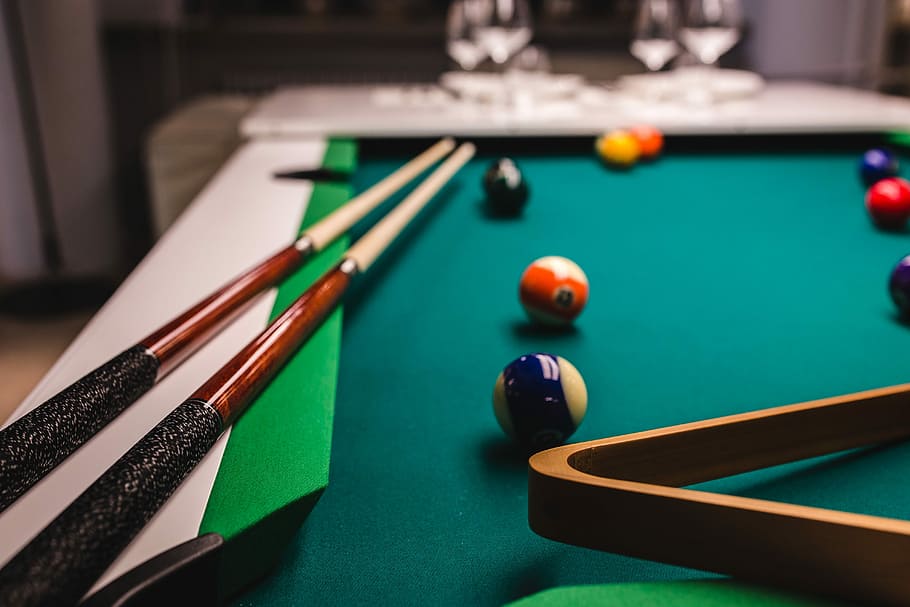 Billiard Cue, leisure games, closeup, pool hall, billiard balls Free HD Wallpaper