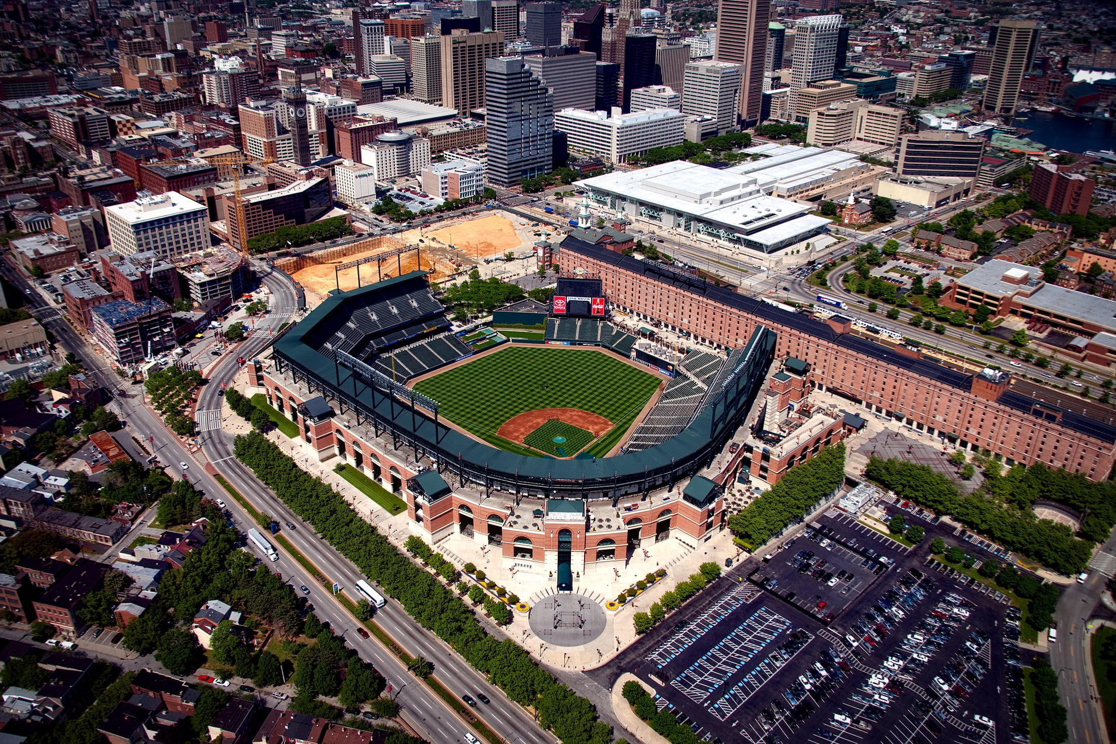 Camden Yards Parking Lots, skyscraper, building, crowd, sports