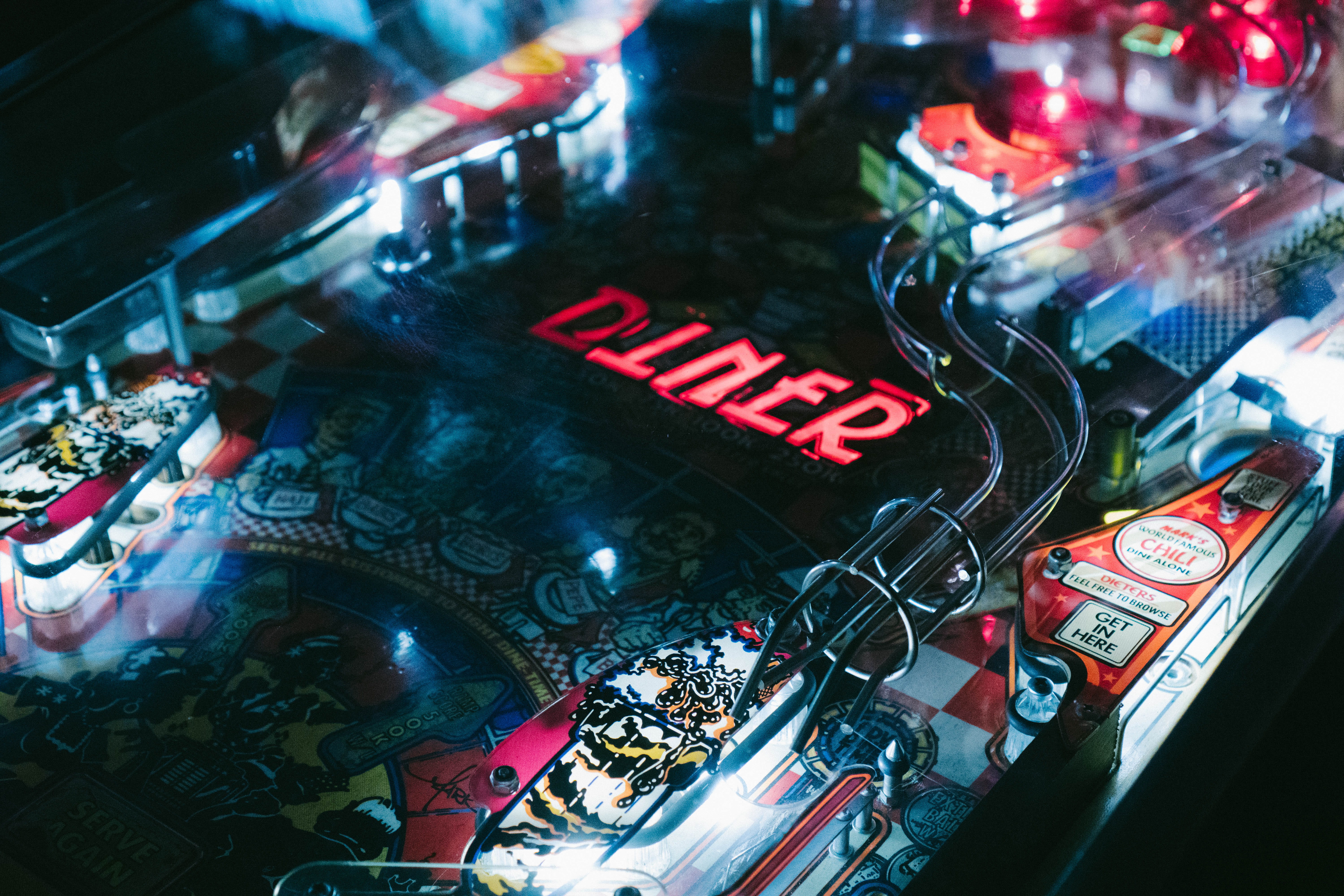 Kiss Pinball Machine, shopping, consumerism, street, night