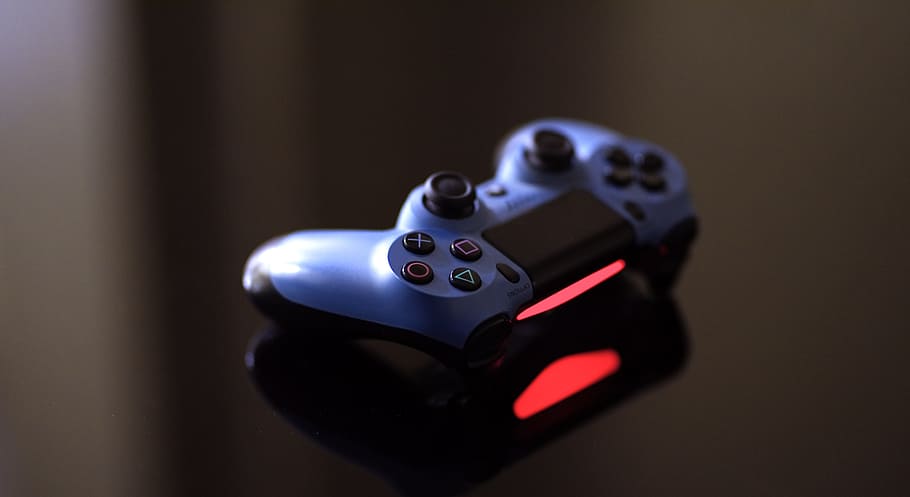 PlayStation 4 Game Controller, control, luck, day, gambling Free HD Wallpaper