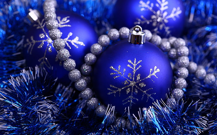 Christmas Balls Ornaments, purple, sphere, closeup, no people Free HD Wallpaper