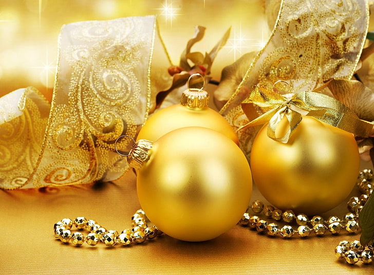 Free Christmas Tree, gift, elegance, precious gem, pearl jewelry Free HD Wallpaper