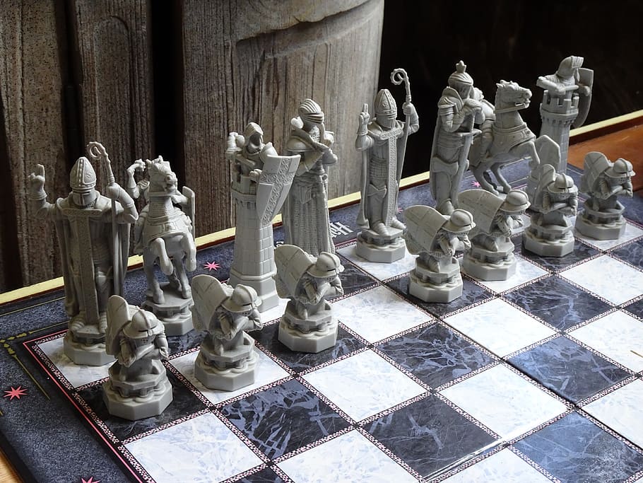 Cool Harry Potter Scenes, representation, chess pieces, creativity, lady Free HD Wallpaper