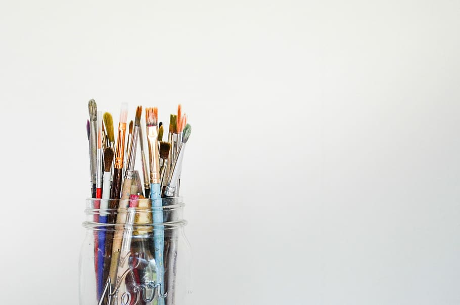 Types of Art Brushes, indoors, choice, white background, creativity Free HD Wallpaper