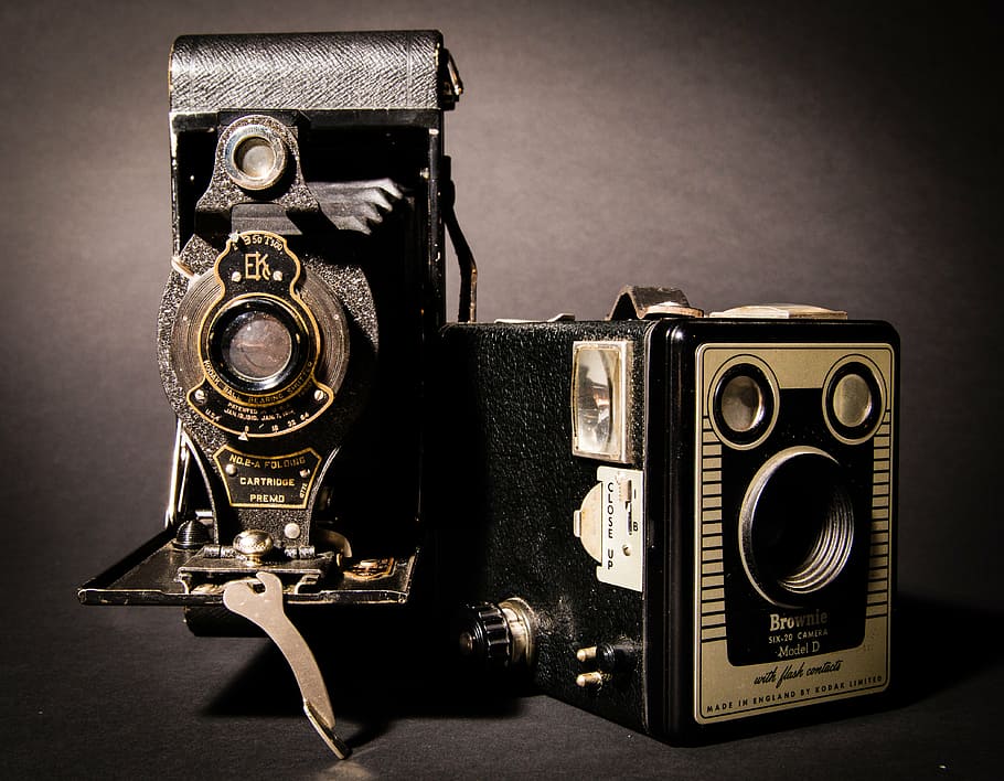 Vintage Camera On Tripod, single object, photography themes, photographic equipment, indoors Free HD Wallpaper