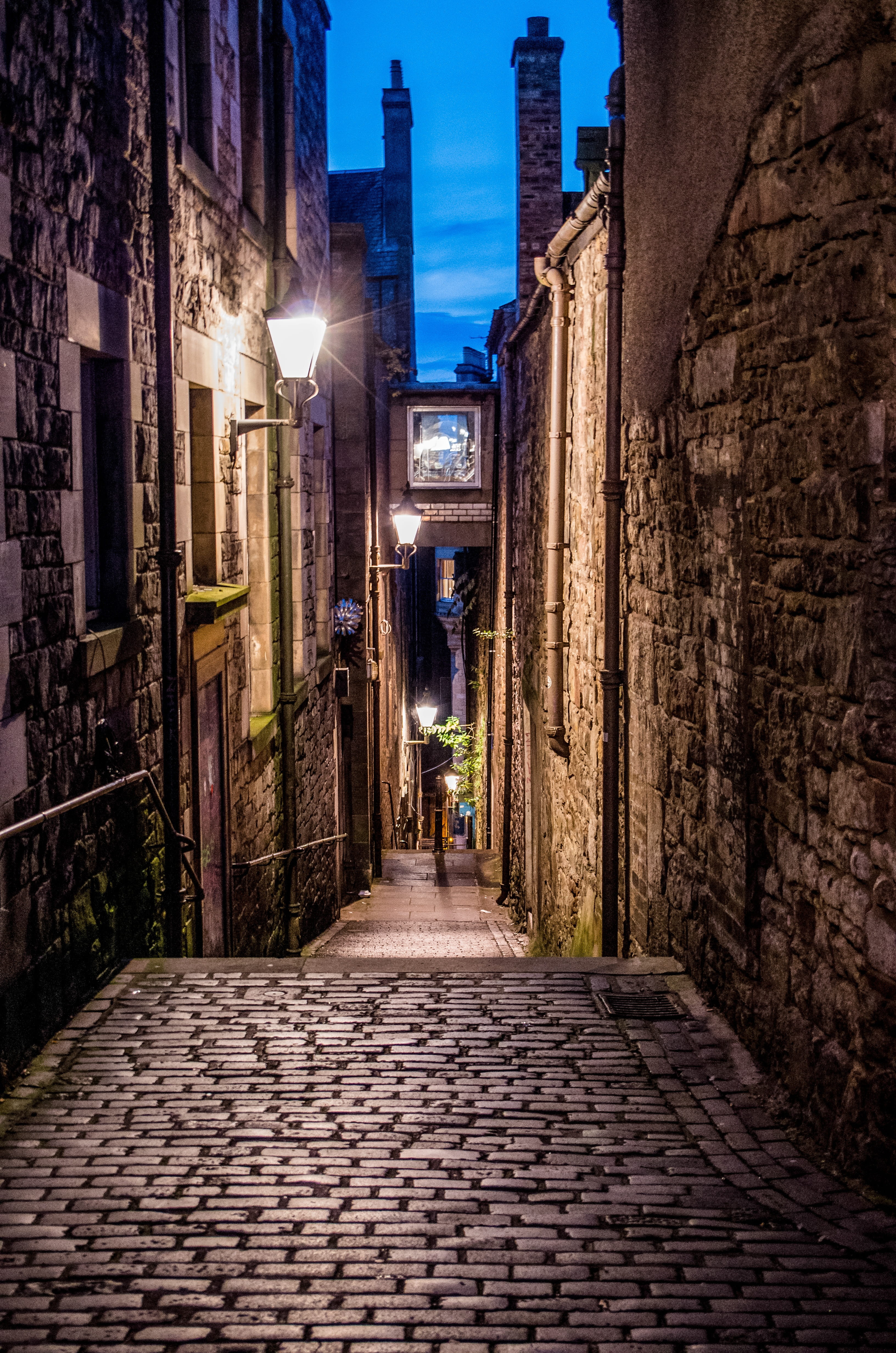 edinburgh, building exterior, outdoors, town