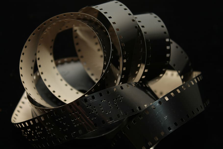 Film Photography Tips, film industry, vintage, black background, movie theater Free HD Wallpaper