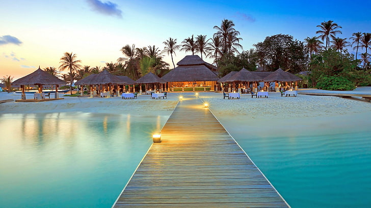 Exotic Beach Resorts, sea, sky, water, ocean Free HD Wallpaper