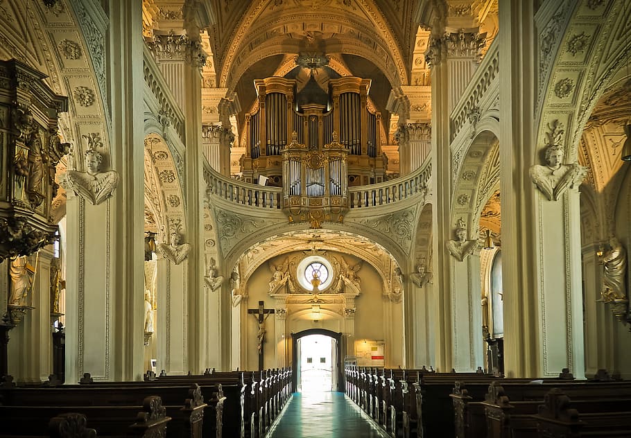 St. Peter's Basilica, aisle, ornament, christian, house of worship Free HD Wallpaper