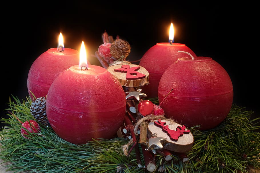 Advent History, black background, heat, candlelight, fire Free HD Wallpaper