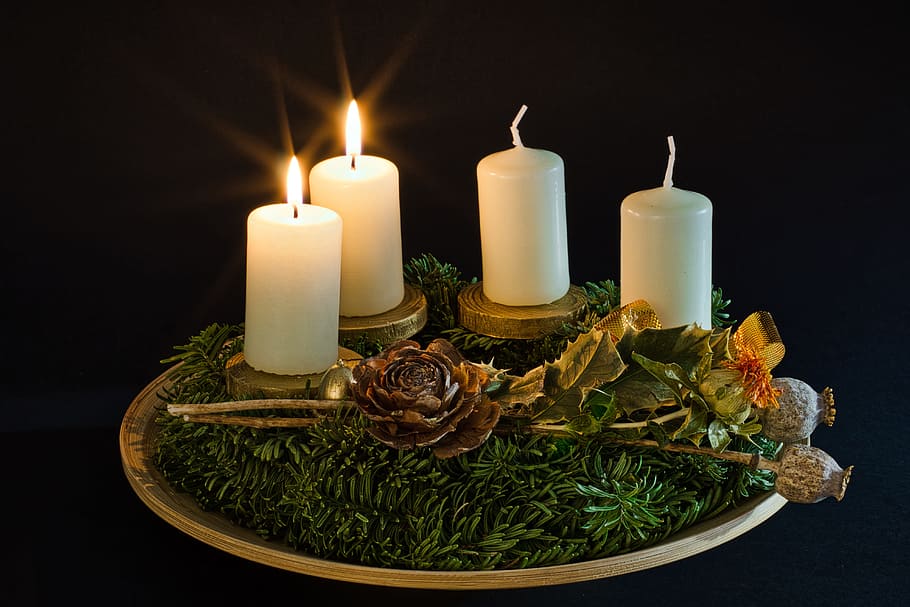 Advent Wreath DIY, christmas decoration, dark, fire  natural phenomenon, spirituality Free HD Wallpaper