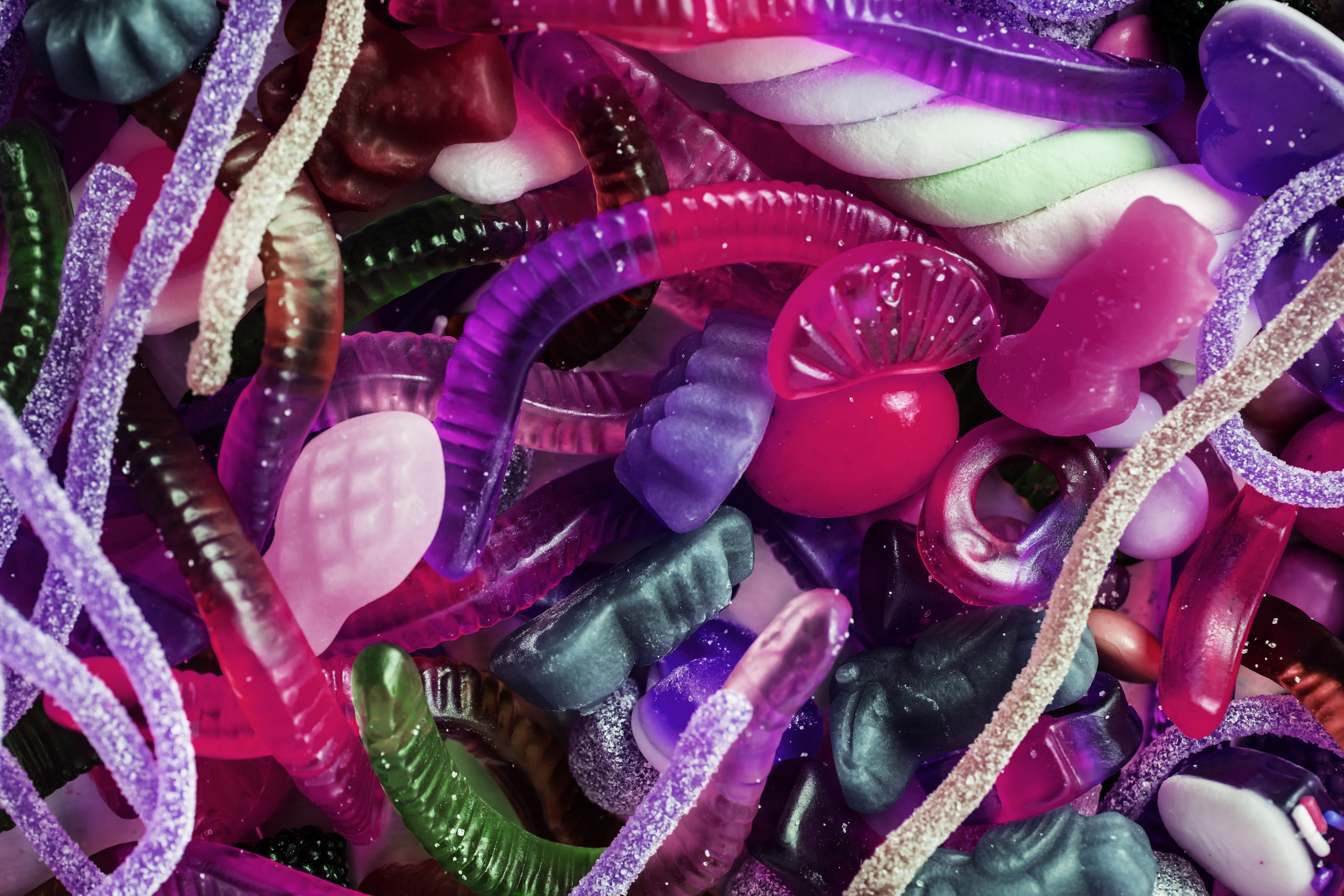 Neon Sour Gummy Worms, bead, fruit jelly, candy, sugary