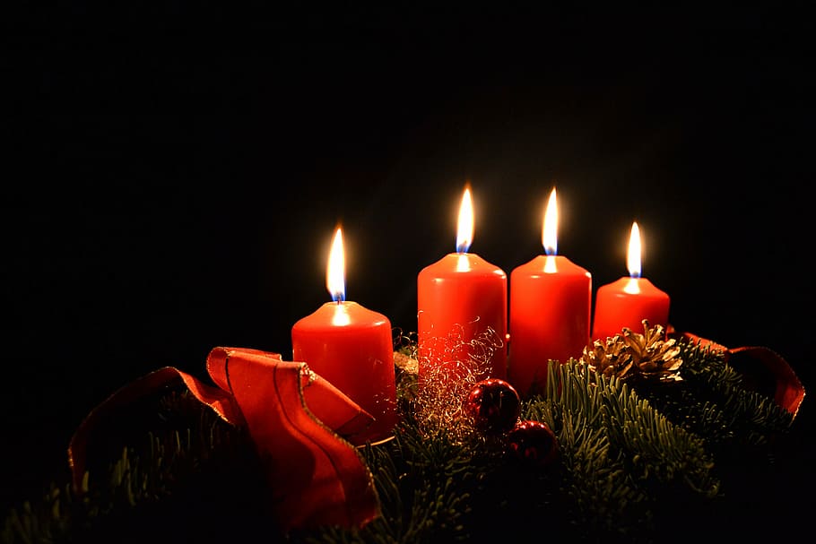 Traditional Advent Wreath, christmas decoration, holiday, burning, illuminated Free HD Wallpaper