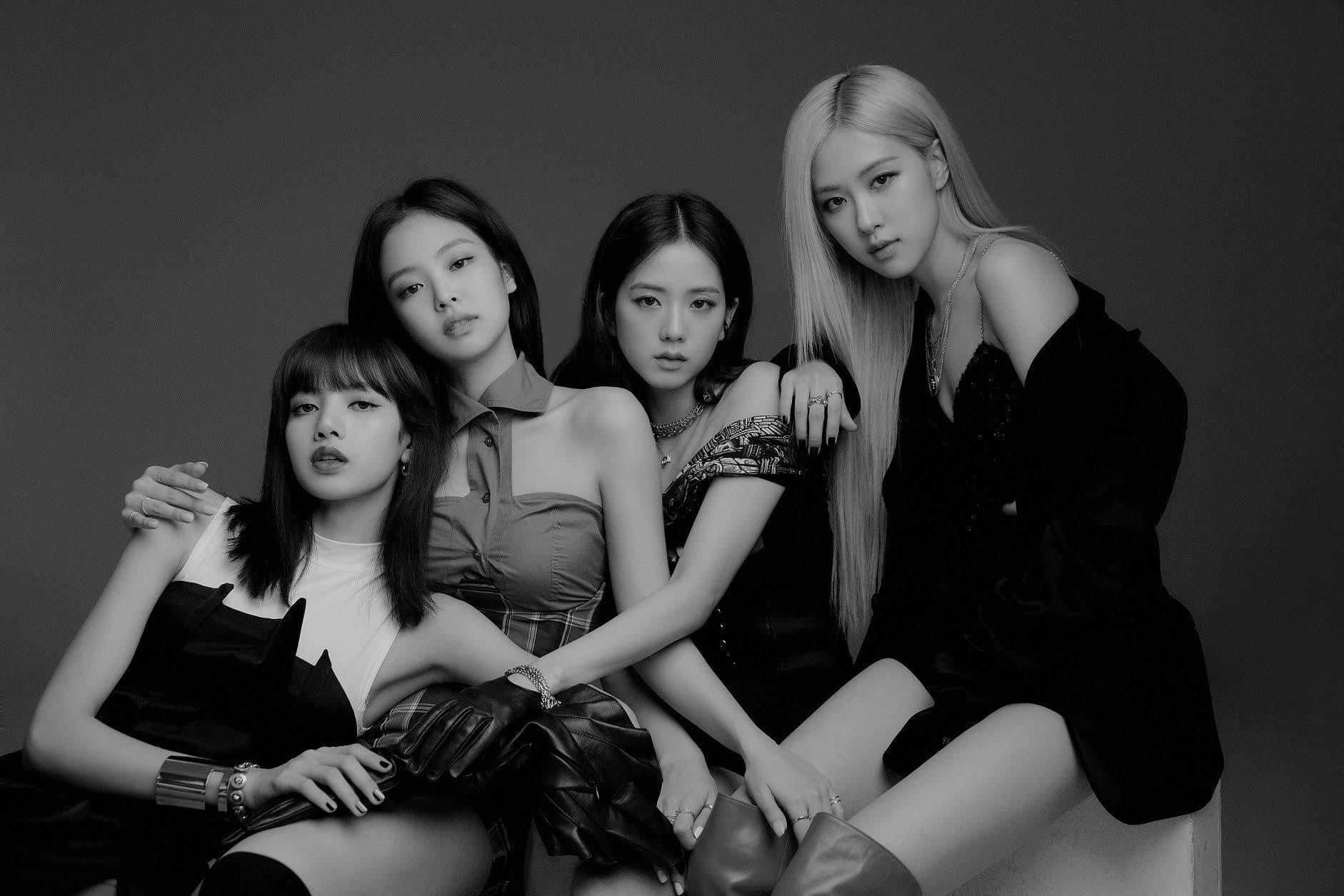 Black Pink Rose Cute, lalisa, lisa blackpink, blackpink, jennie blackpink