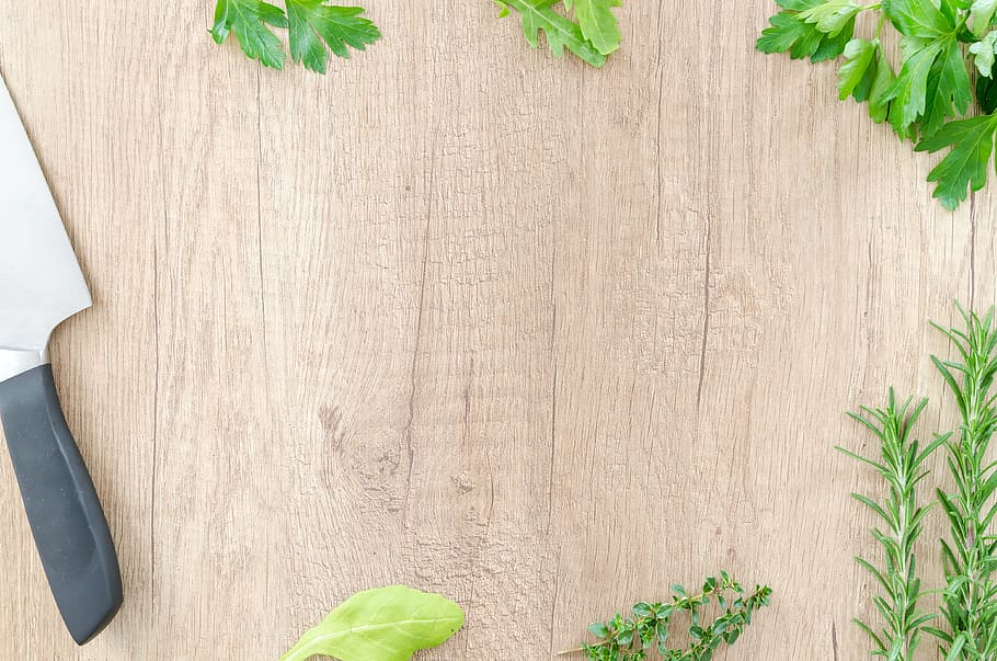 Sauce, green, copy space, wood, menu Free HD Wallpaper