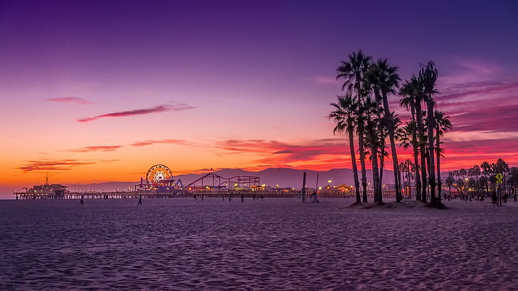 Santa Monica Beach People, nature, sea, water, cloud  sky Free HD Wallpaper