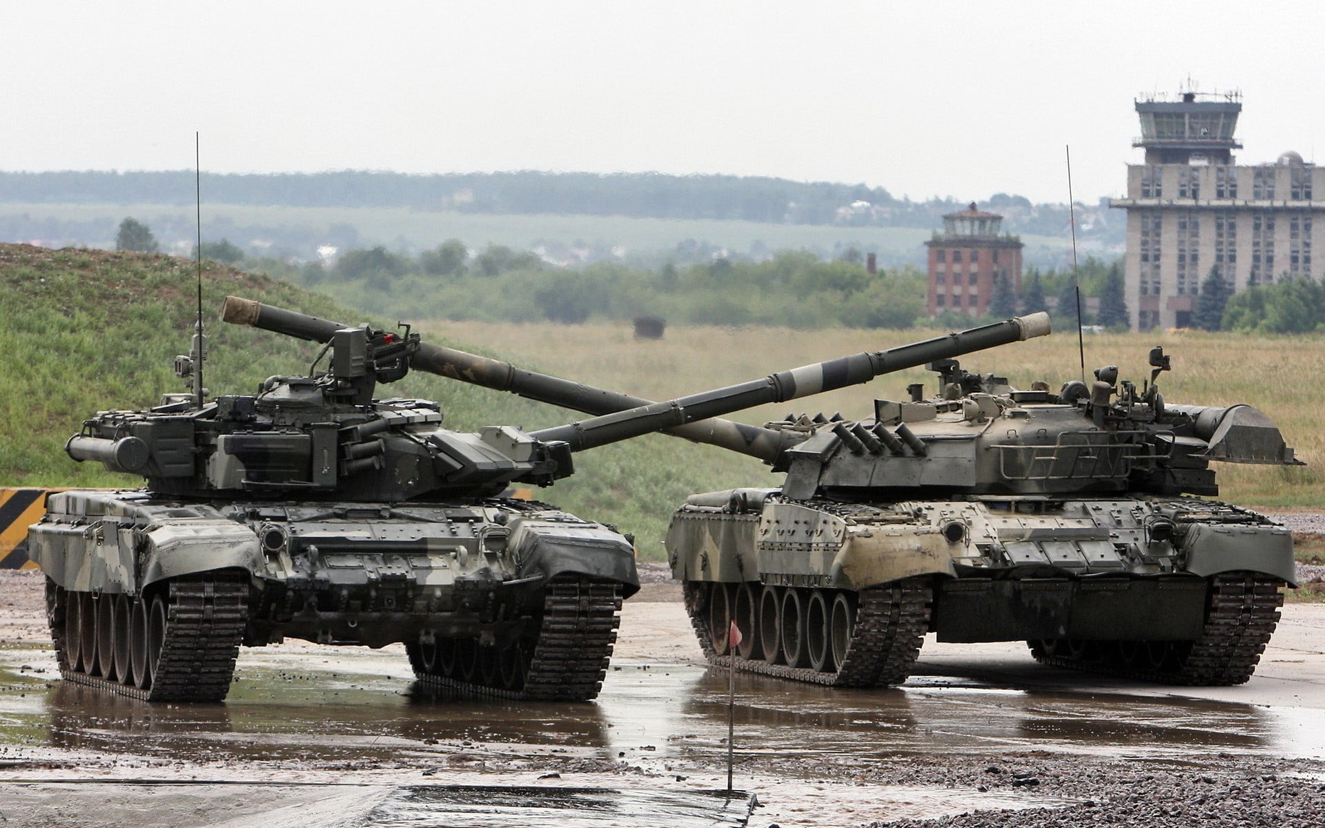 T90 vs T80, war, nature, gun, government