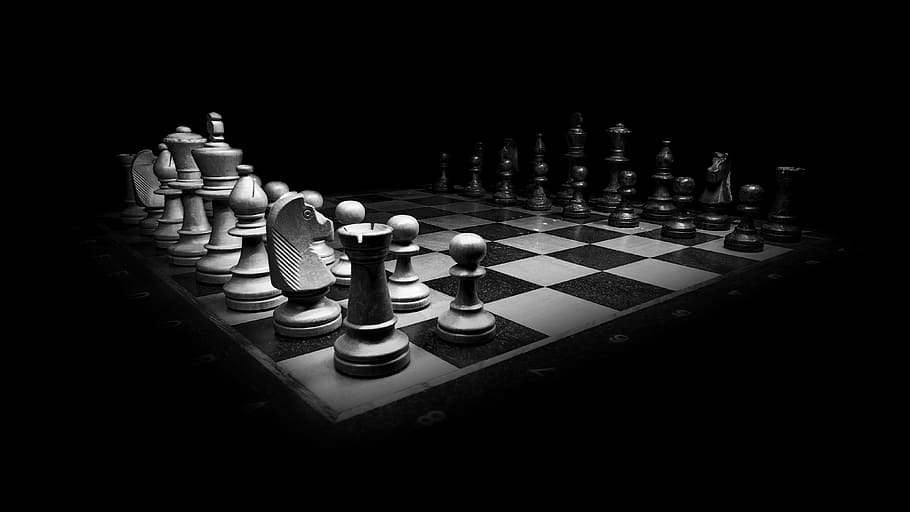 Chess Pieces, playing field, queen  chess piece, king  chess piece, studio shot Free HD Wallpaper